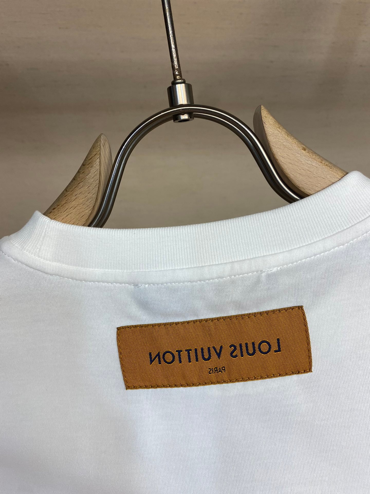 LV TSHIRT - Image 5