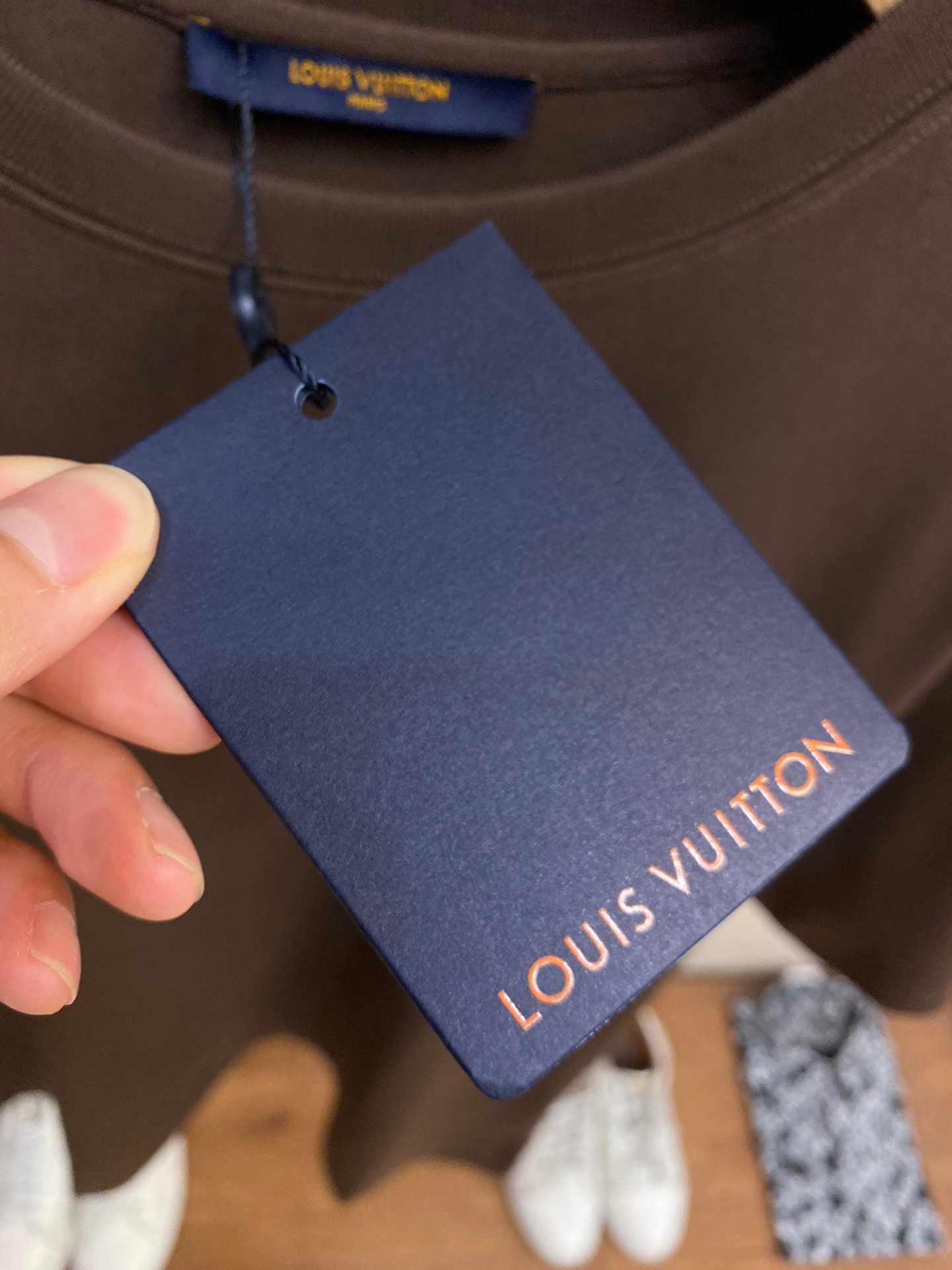 LV TSHIRT - Image 7