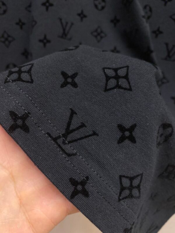 LV TSHIRT - Image 8