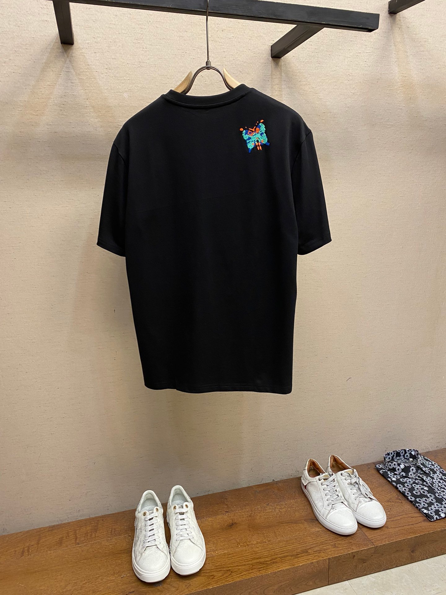 LV TSHIRT - Image 3