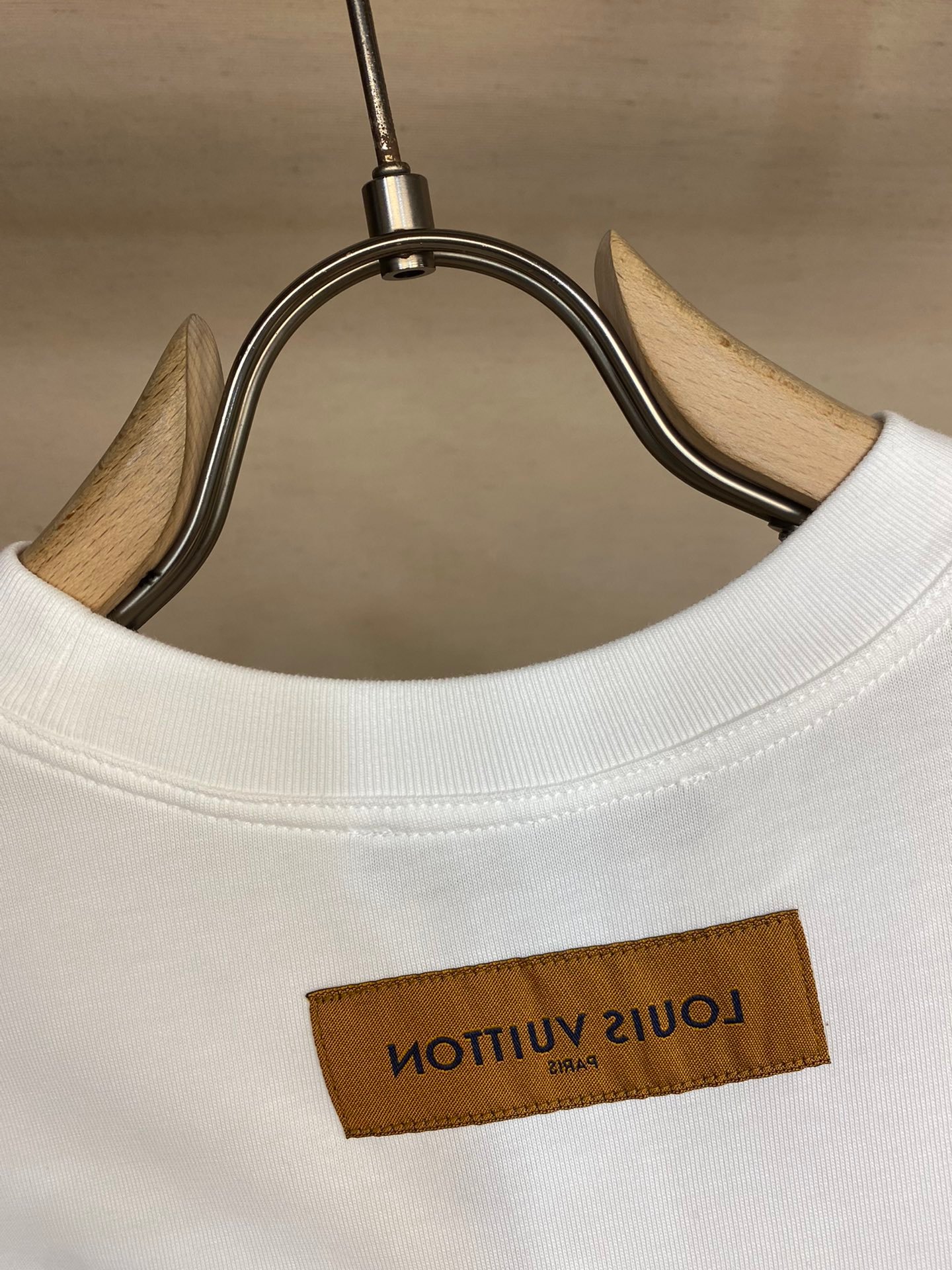 LV TSHIRT - Image 5