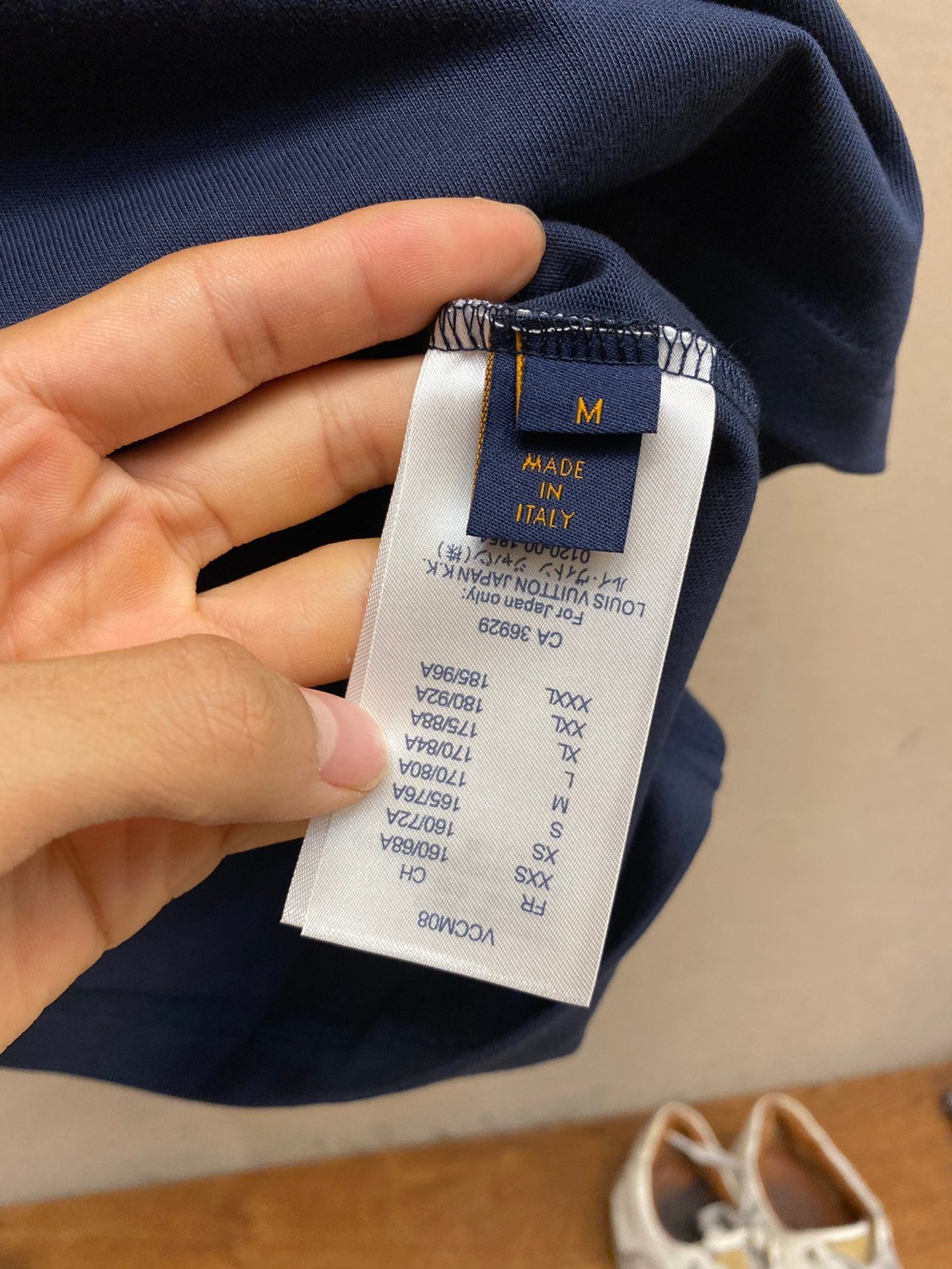 LV TSHIRT - Image 7