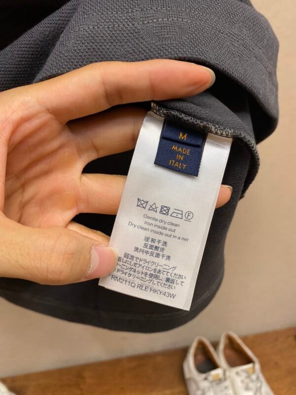 LV TSHIRT - Image 8