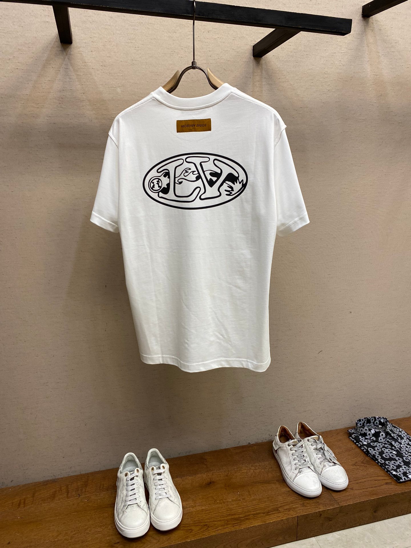 LV TSHIRT - Image 2