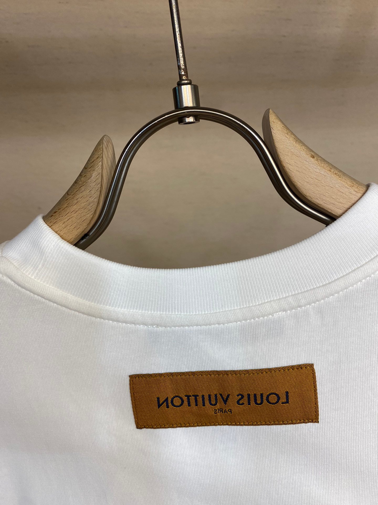 LV TSHIRT - Image 5