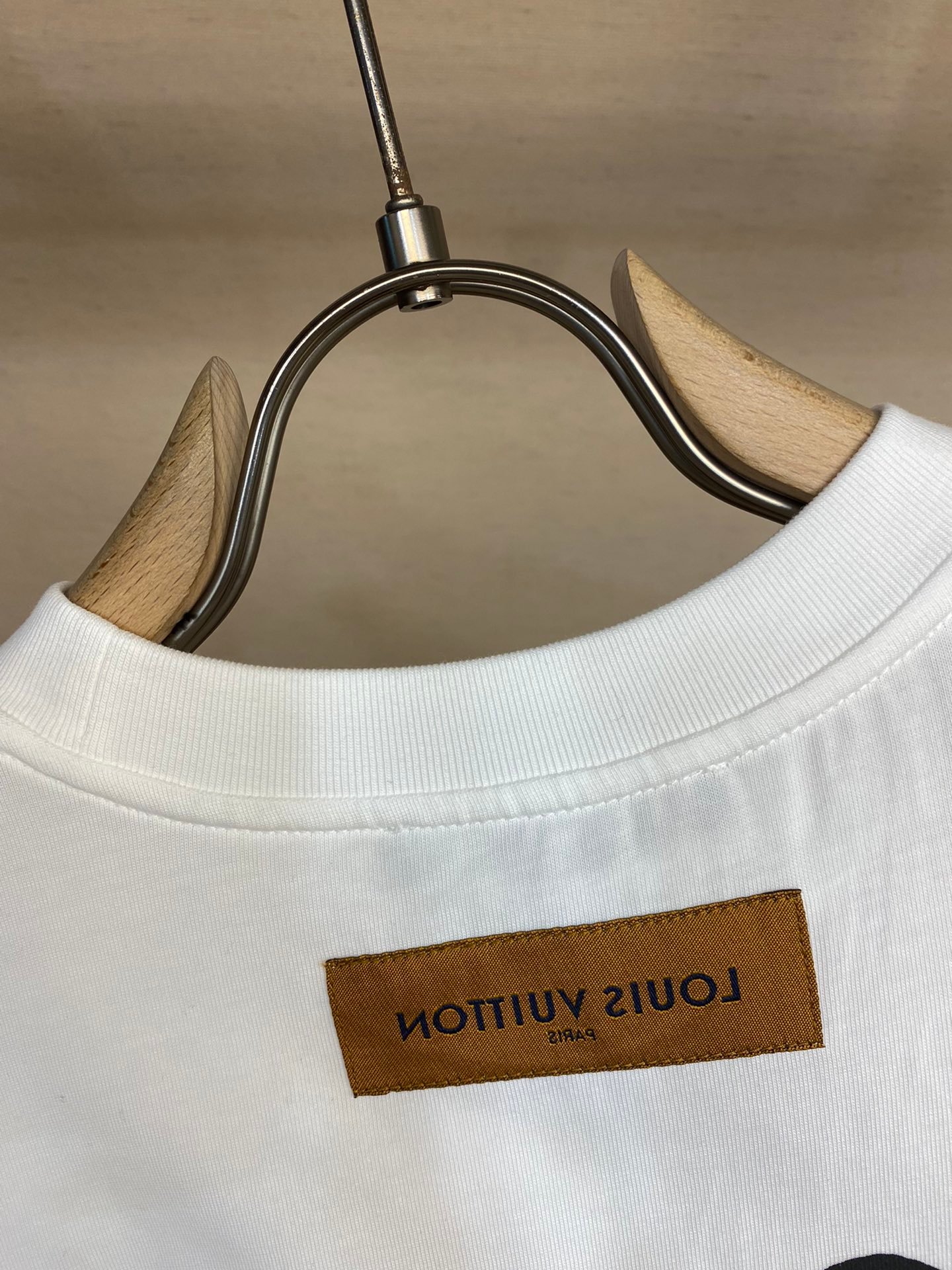 LV TSHIRT - Image 5