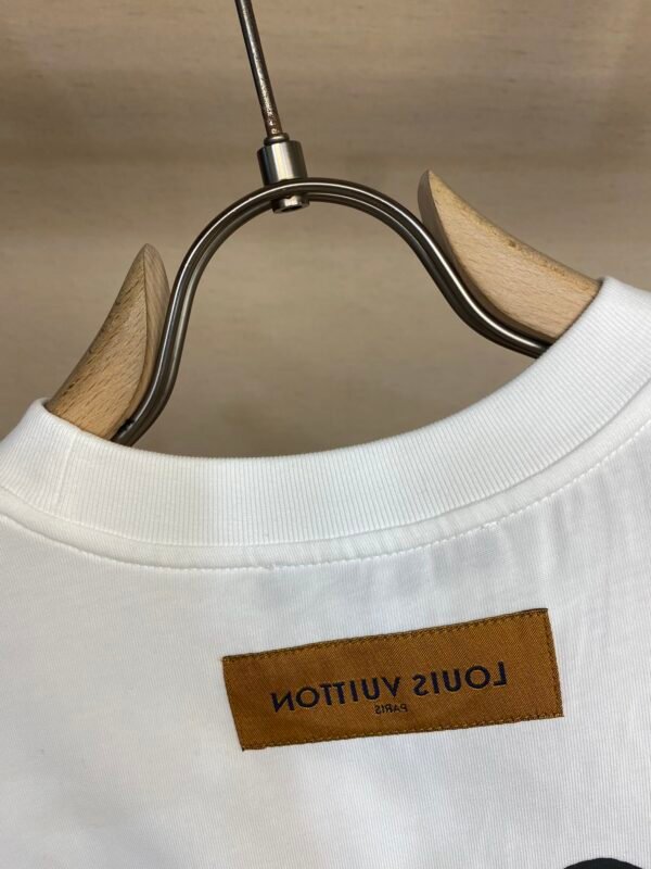 LV TSHIRT - Image 6