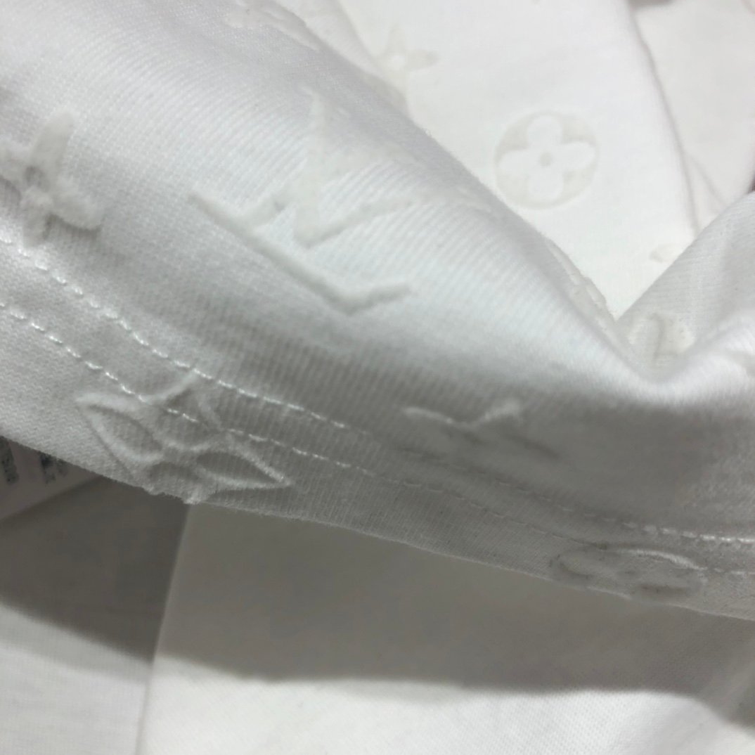 LV TSHIRT - Image 7