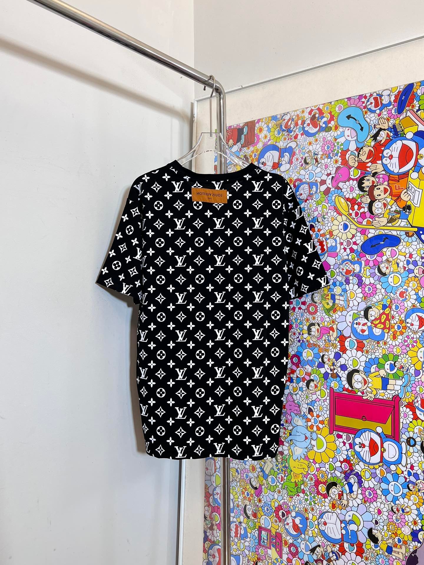 LV TSHIRT - Image 3