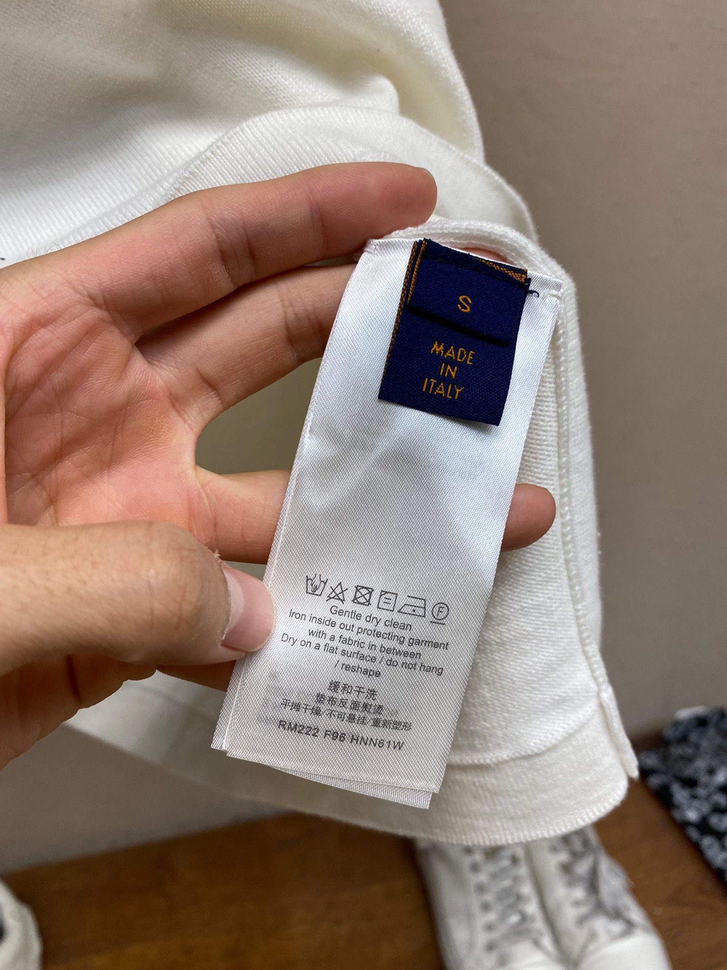 LV TSHIRT - Image 7