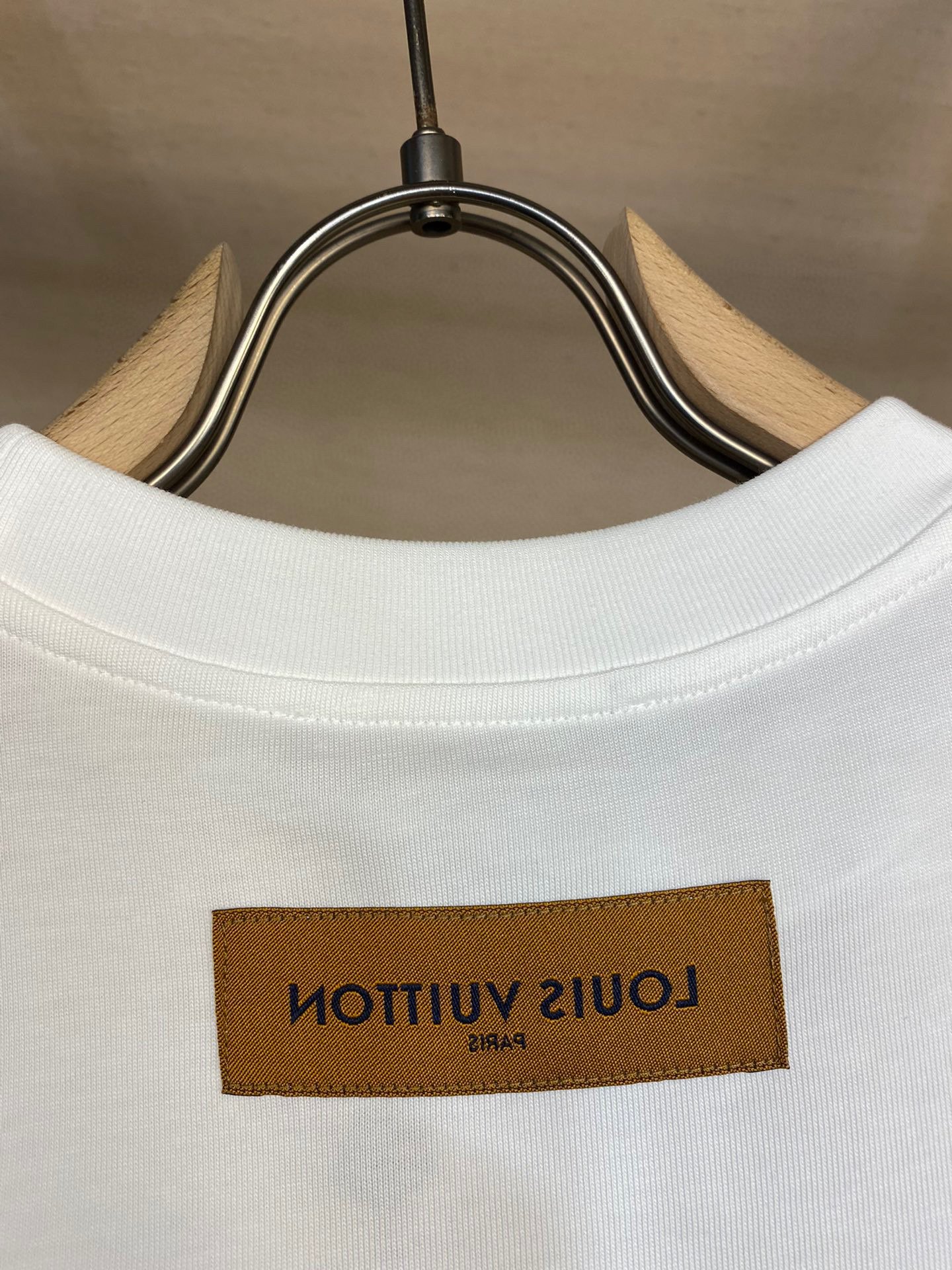 LV TSHIRT - Image 5