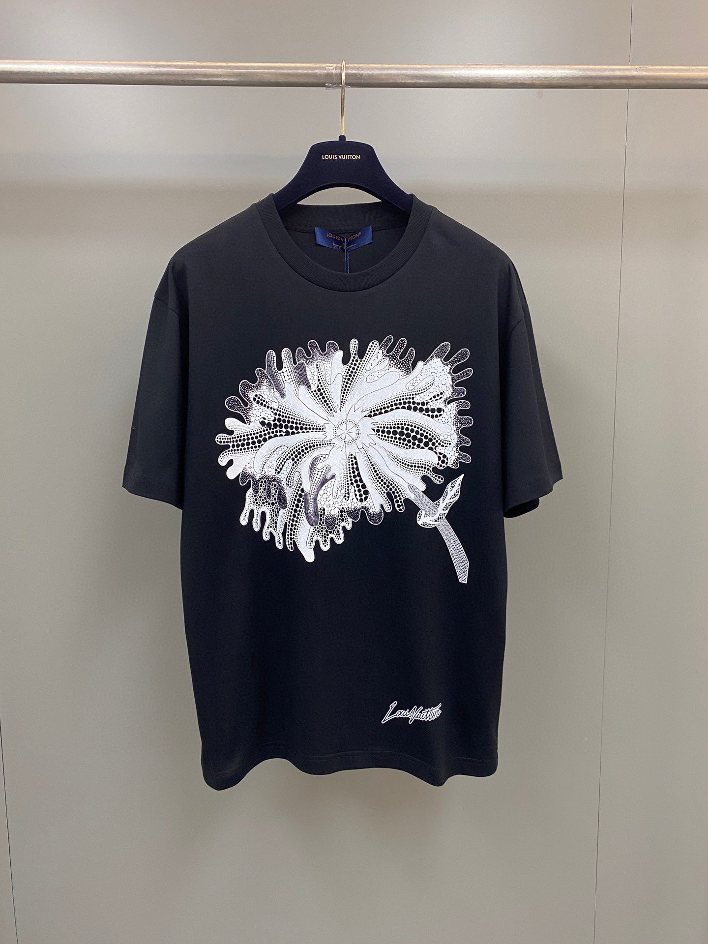 LV TSHIRT - Image 2
