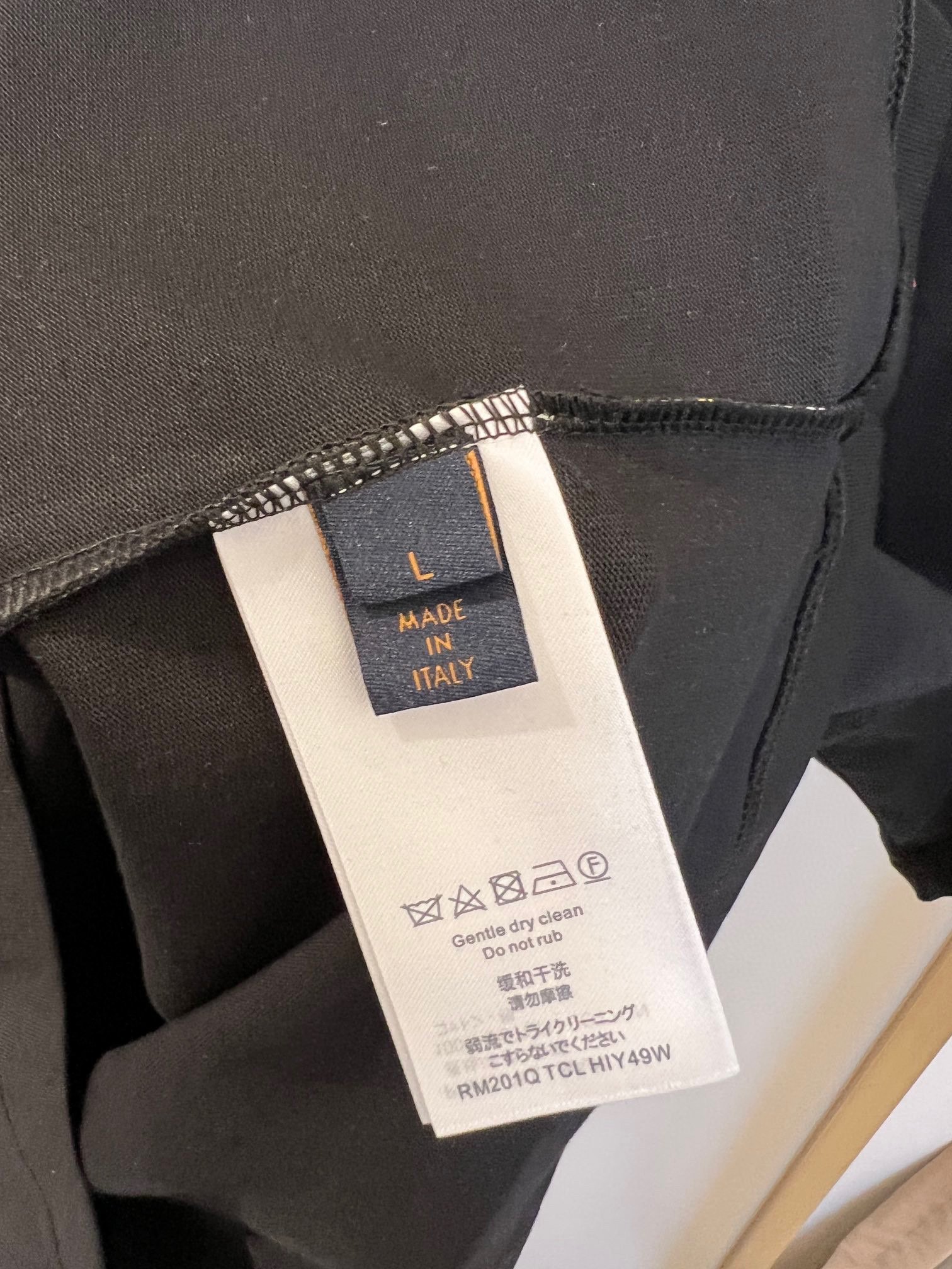 LV TSHIRT - Image 5