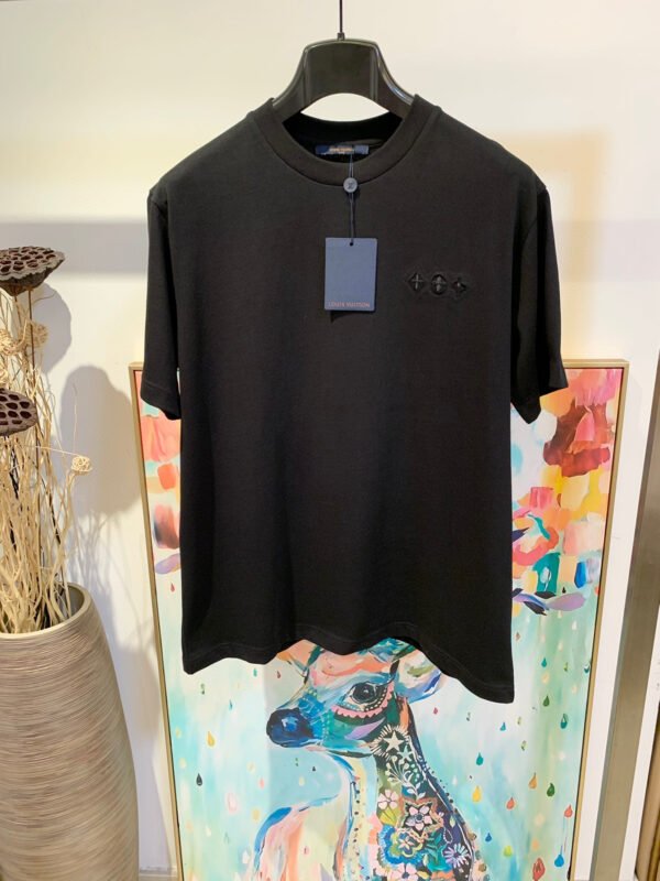 LV TSHIRT - Image 4