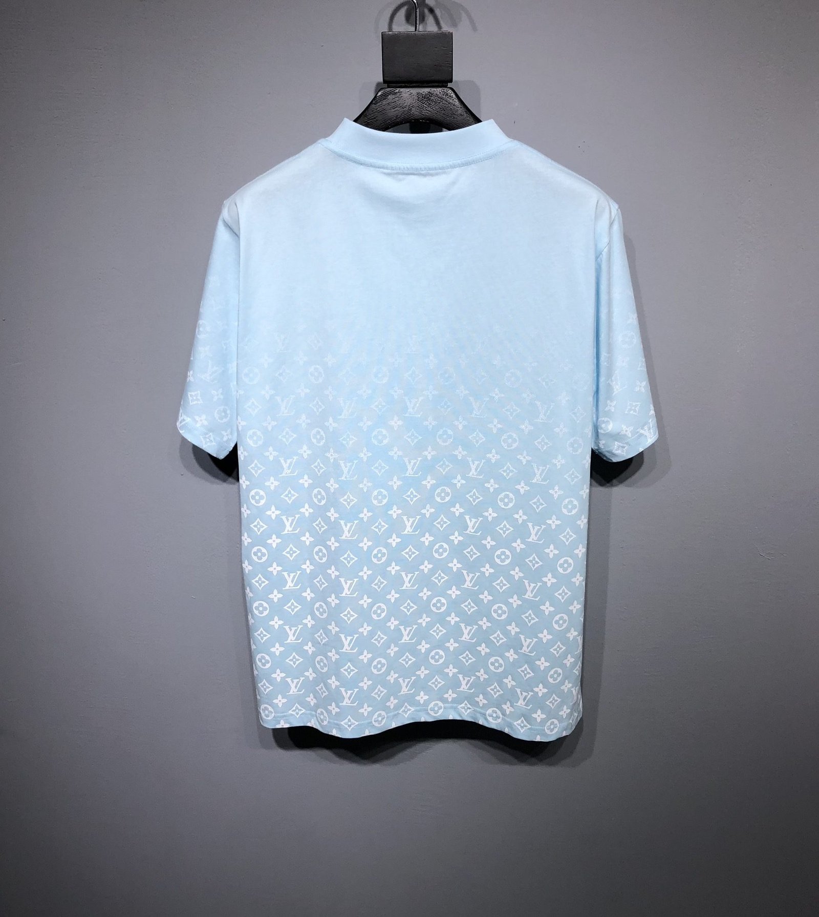 LV TSHIRT - Image 3