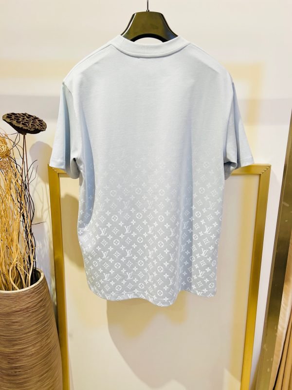 LV TSHIRT - Image 4