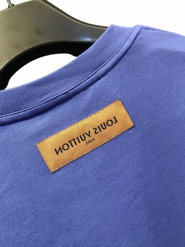 LV TSHIRT - Image 8