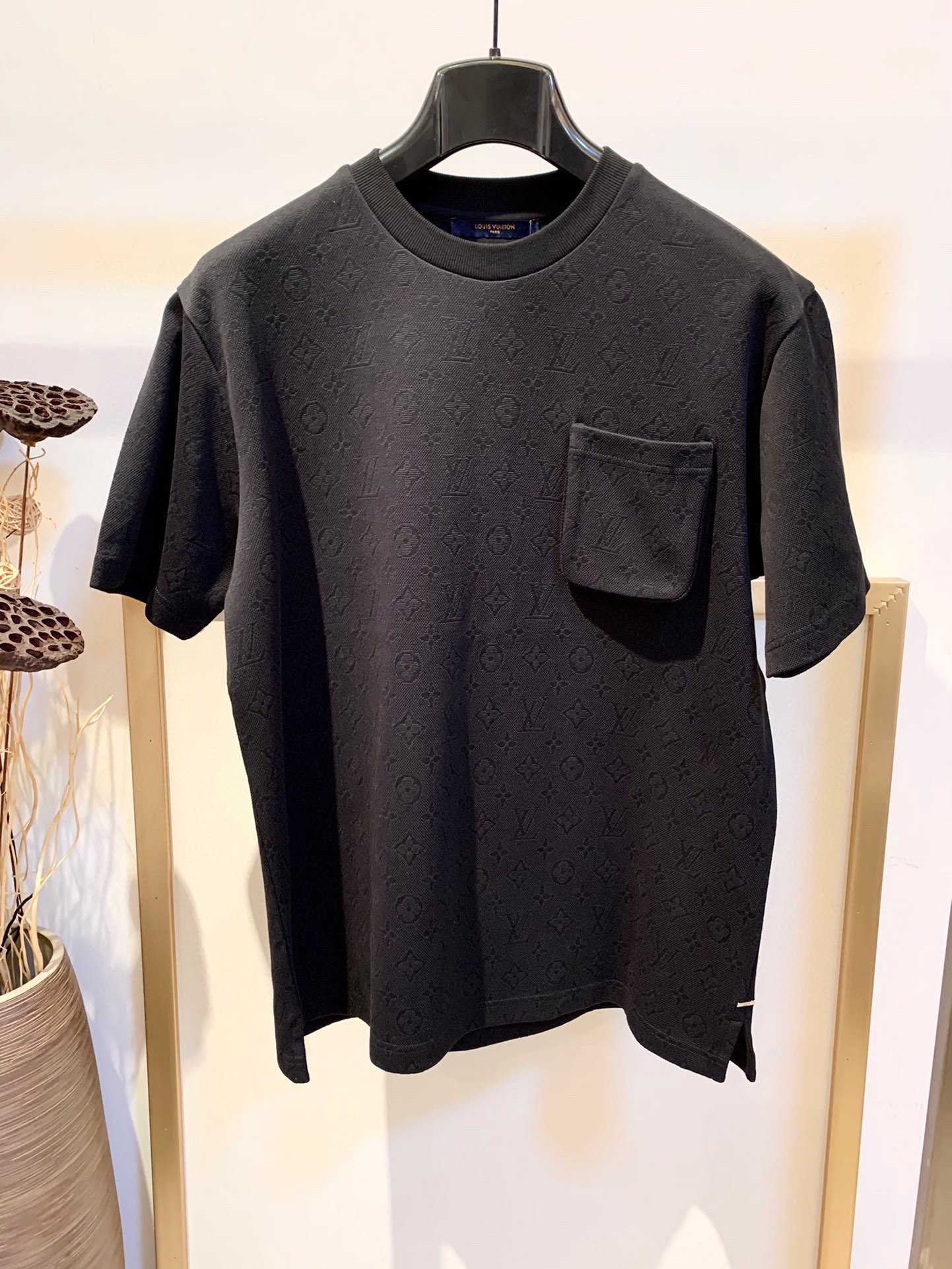 LV TSHIRT - Image 2