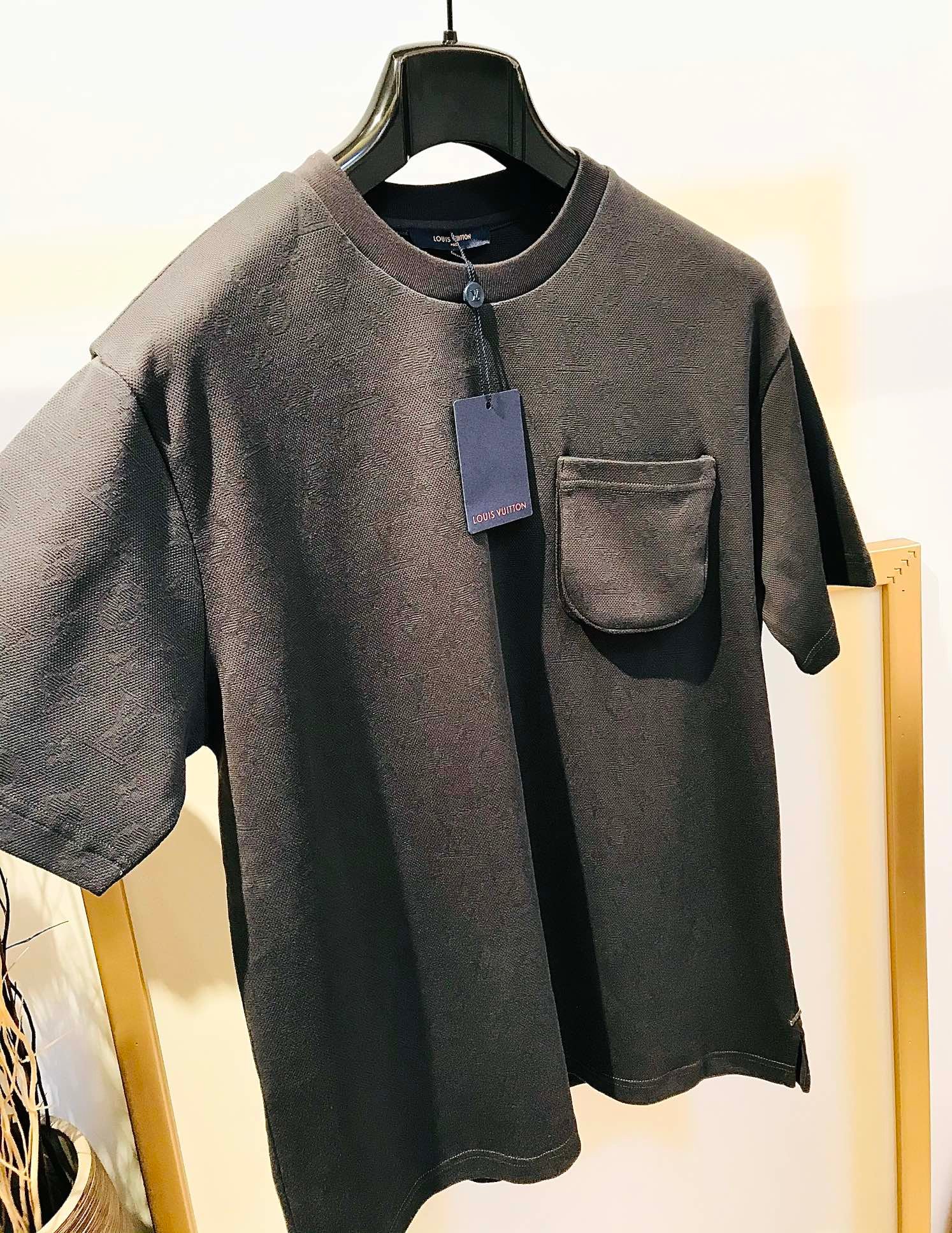 LV TSHIRT - Image 3