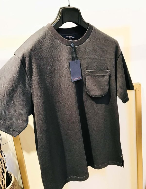 LV TSHIRT - Image 4