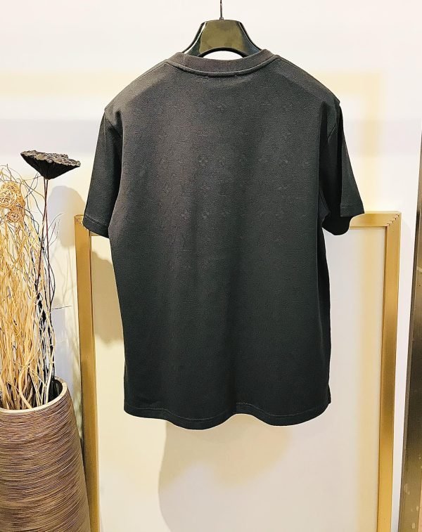 LV TSHIRT - Image 6