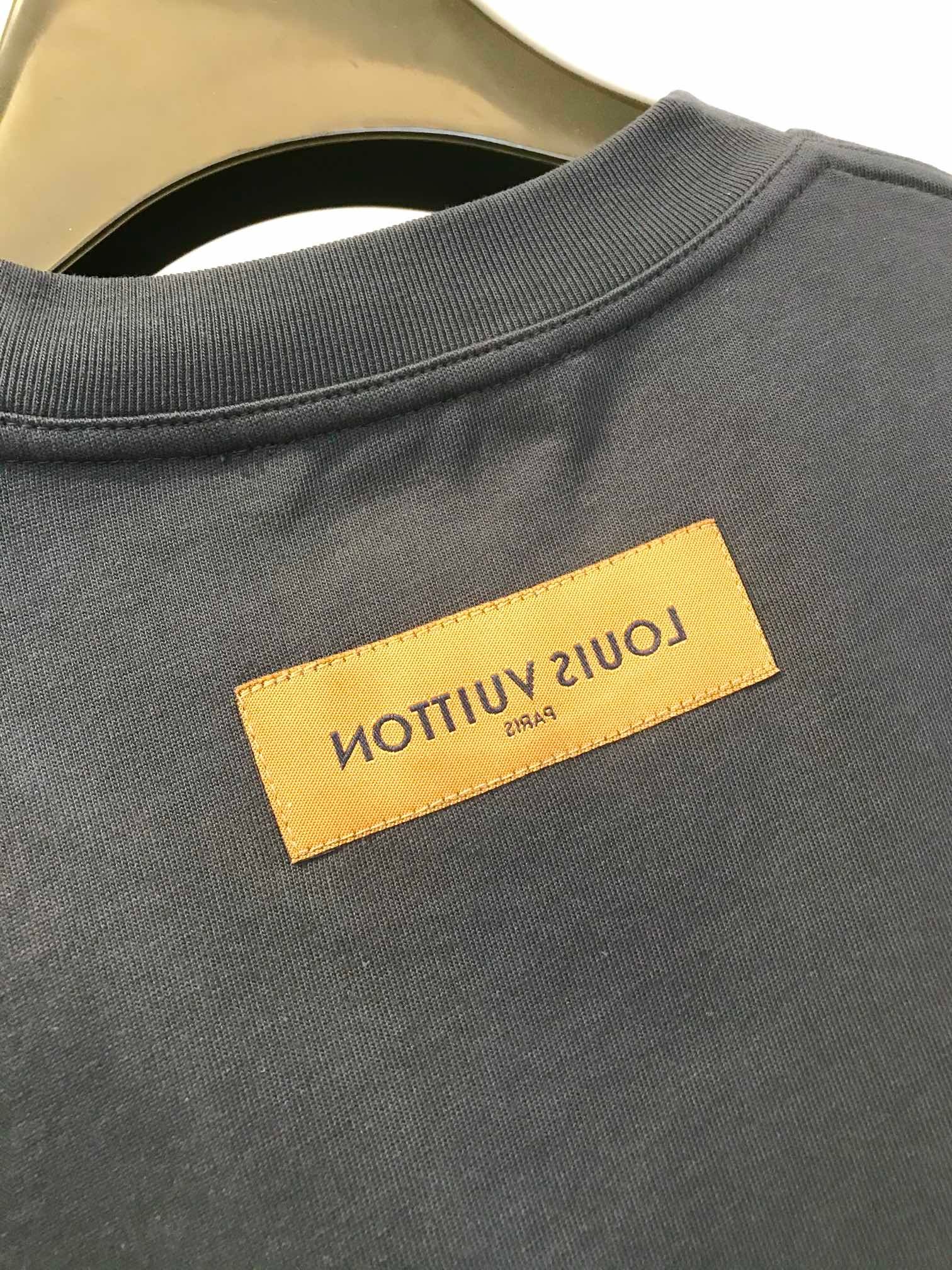 LV TSHIRT - Image 7