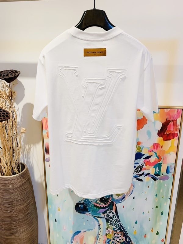 LV TSHIRT - Image 4