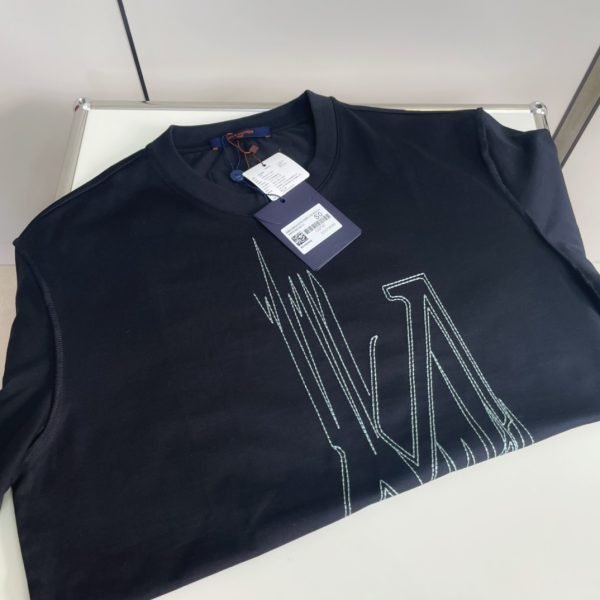 LV TSHIRT - Image 8