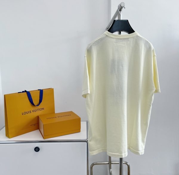 LV TSHIRT - Image 4