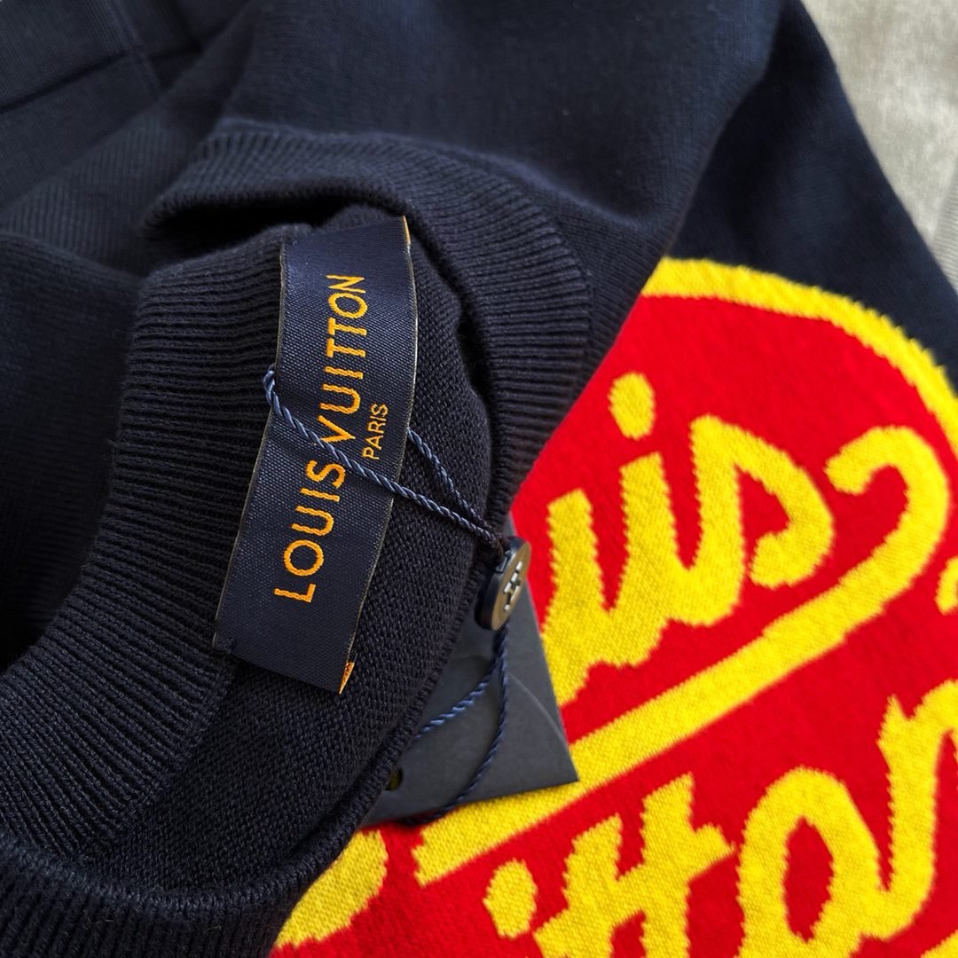 LV TSHIRT - Image 7