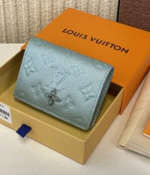 LV WALLET