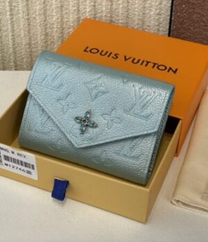 LV WALLET