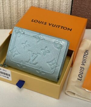LV WALLET