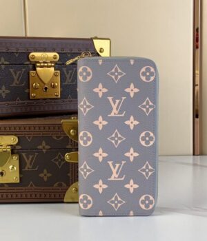 LV WALLET