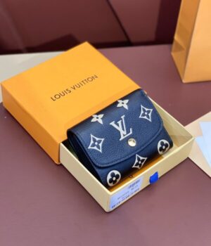 LV WALLET