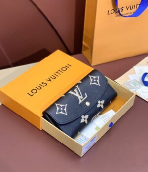 LV WALLET
