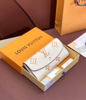 LV WALLET