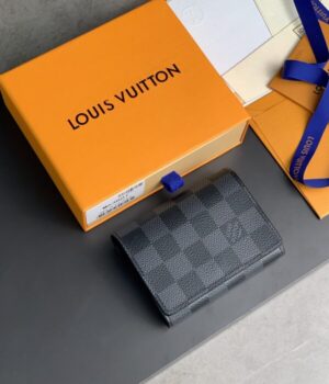 LV WALLET