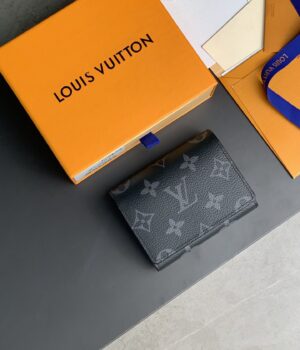 LV WALLET