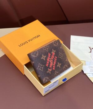LV WALLET