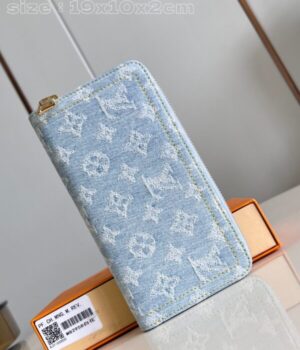 LV WALLET