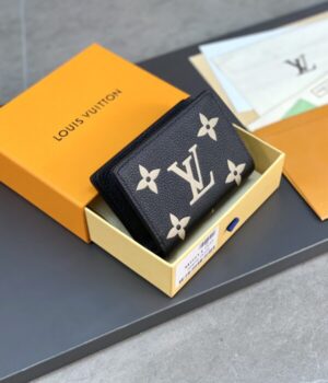 LV WALLET