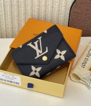 LV WALLET