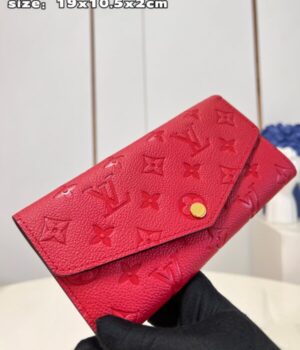 LV WALLET