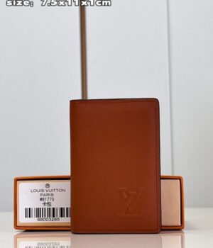 LV WALLET