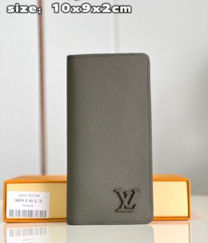 LV WALLET