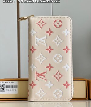 LV WALLET