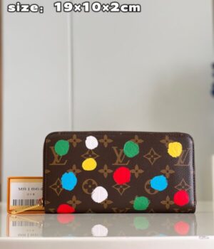 LV WALLET