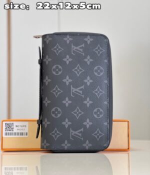 LV WALLET