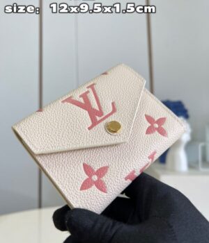LV WALLET
